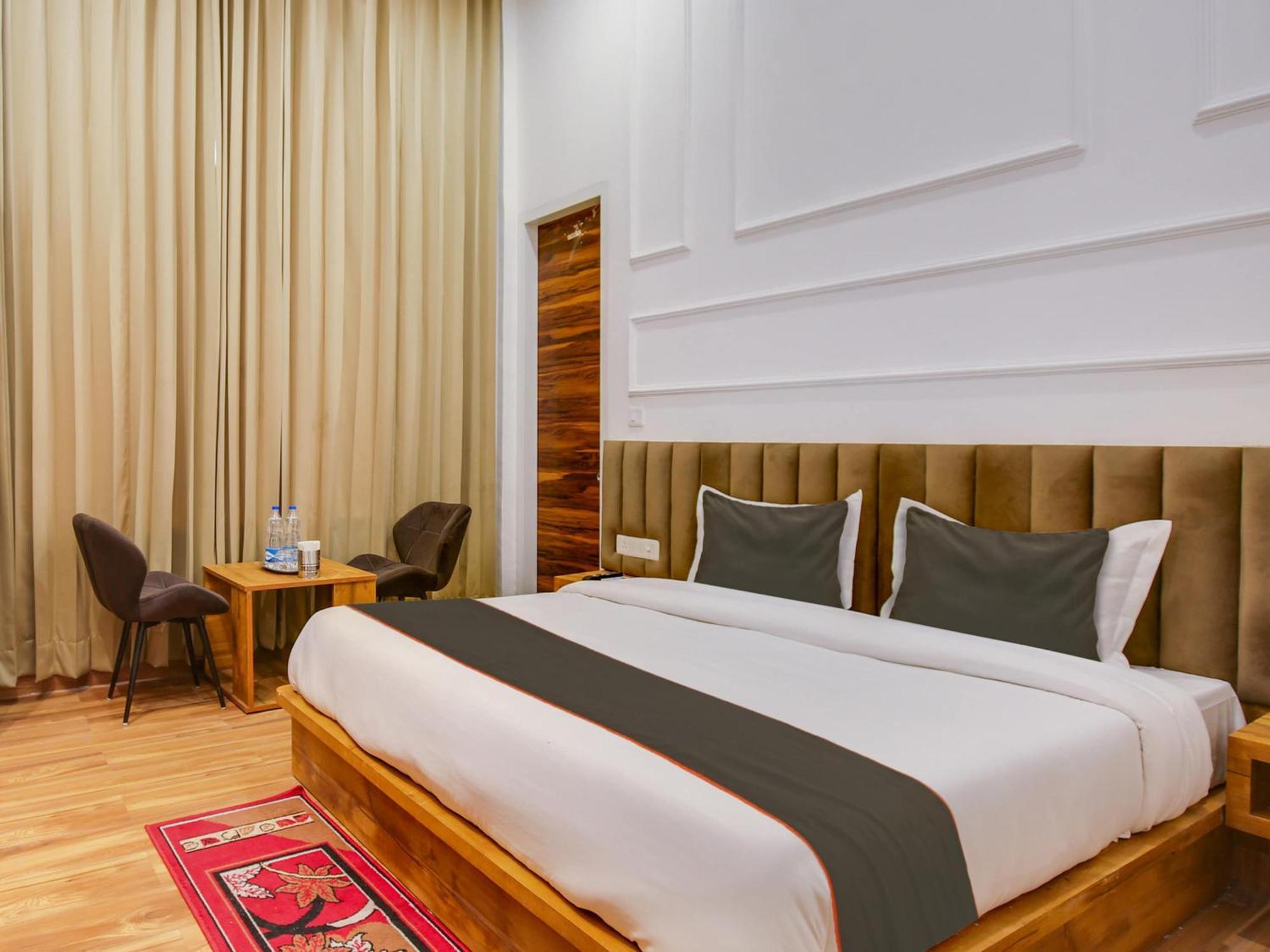 Fabhotel Amar Villa Amritsar Bagian luar foto