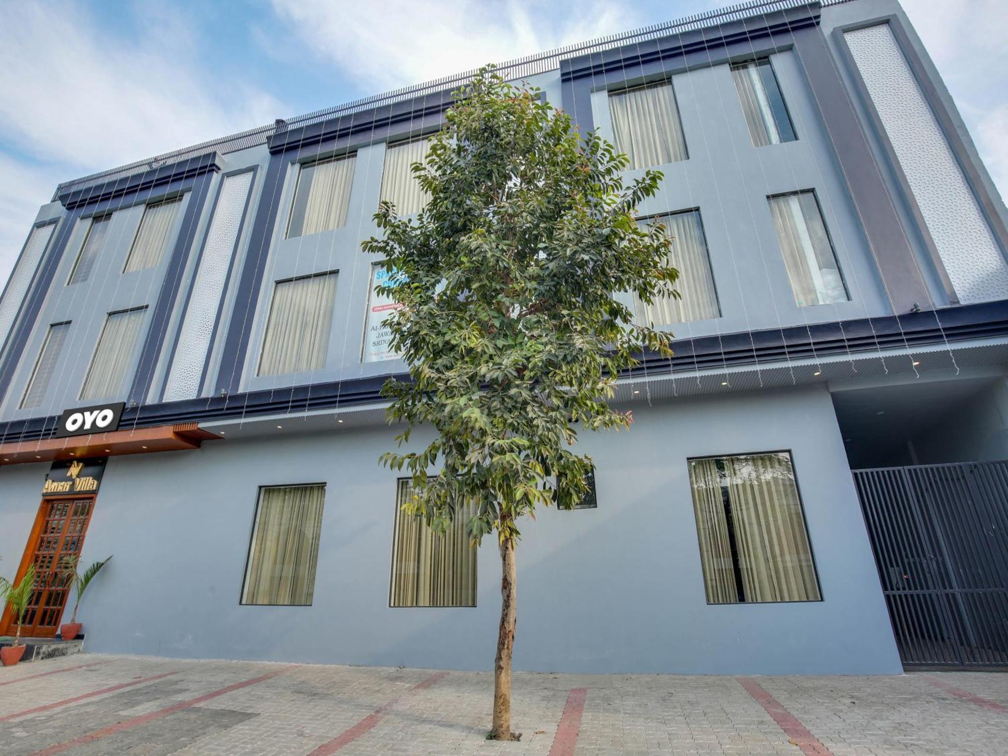 Fabhotel Amar Villa Amritsar Bagian luar foto