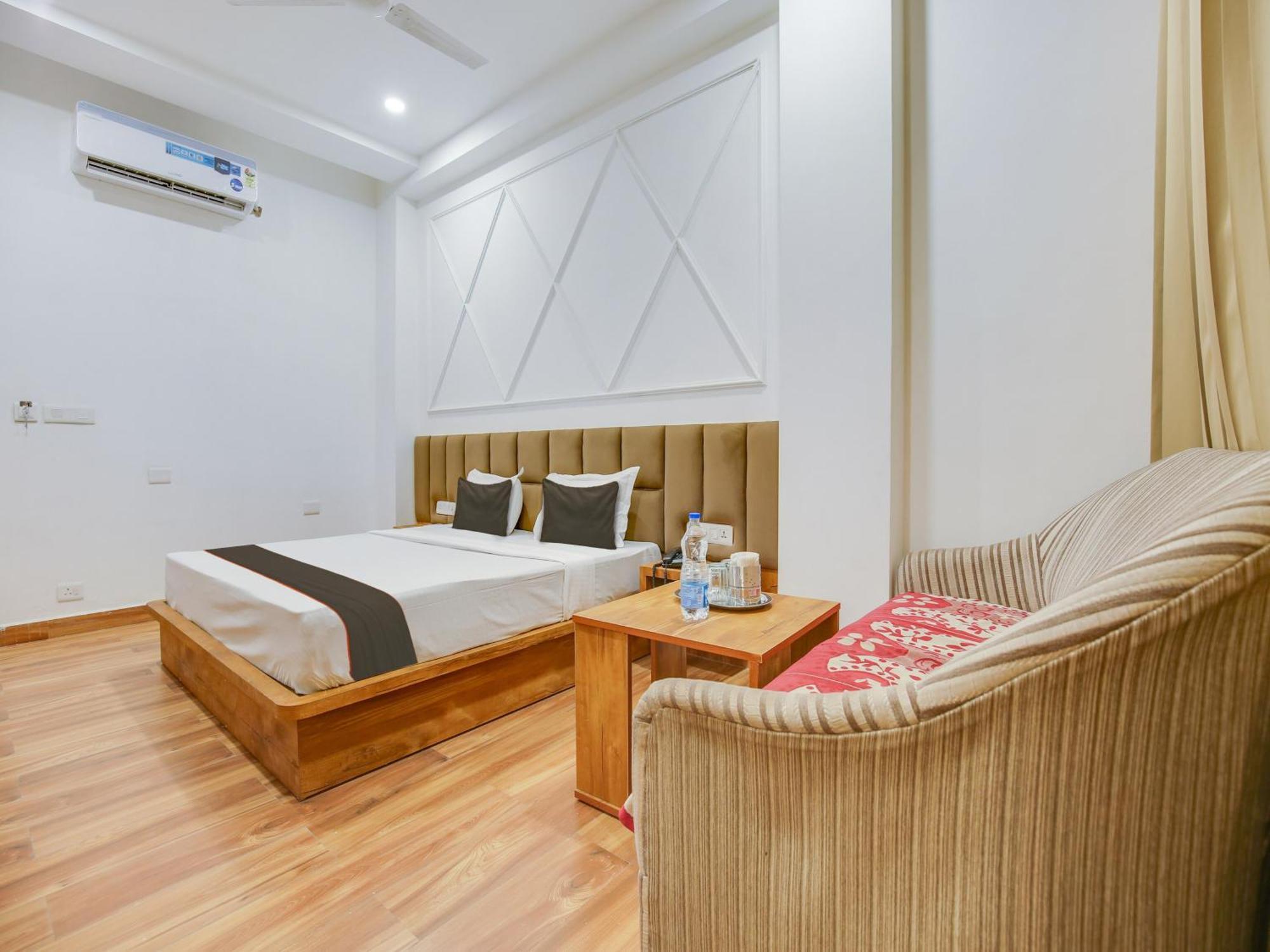 Fabhotel Amar Villa Amritsar Bagian luar foto