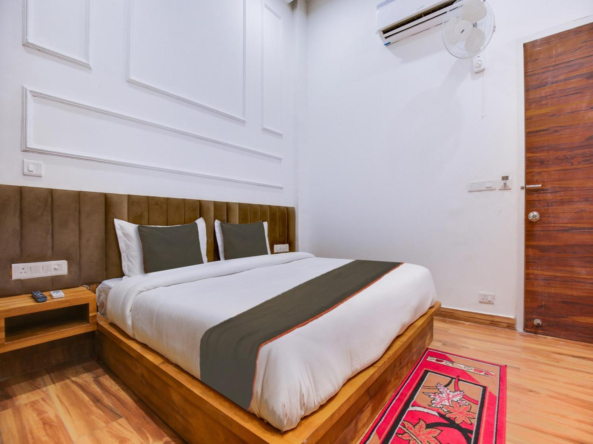 Fabhotel Amar Villa Amritsar Bagian luar foto